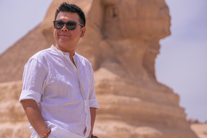 Giza pyramids with professional photography - Sphinx Time: Posing With the Right Perspective