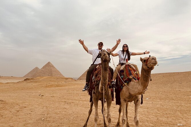 Grand Egyptian Museum, Giza Pyramids and Great Sphinx Tour - Morning at Giza, from Khufu’s scale to Menkaure’s detail