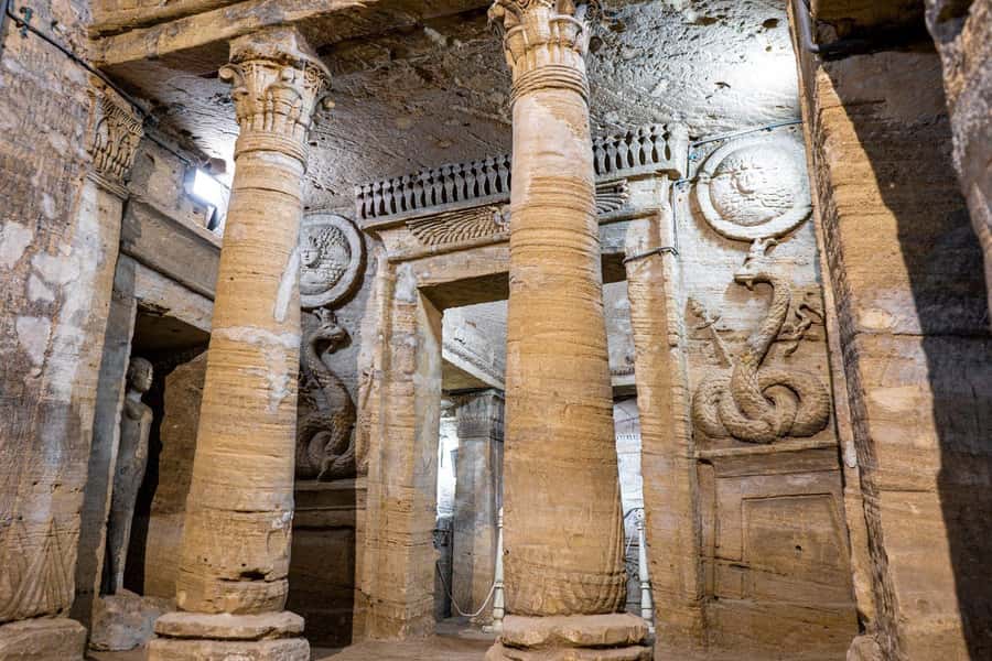 Group Tour top Things To Do In Alexandria From Cairo - Kom el-Shoqafa Catacombs: the site that rewards slow looking