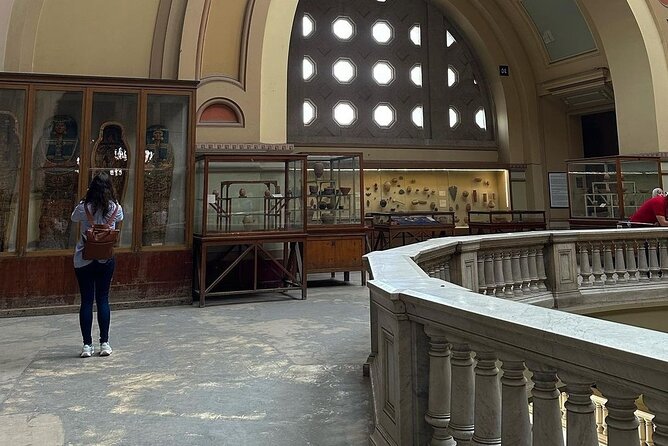 Guided Tour to Giza Pyramids, Museum, Citadel and Khan El Khalili - Giza Plateau: Great Pyramid Views, Khafre, Menkaure, and Sphinx Time