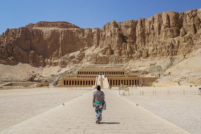 Guided Trip To the West Bank In Luxor - Morning pickup and the 7:00 am start that sets the tone