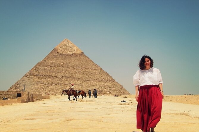 Half day at the pyramids and the Sphinx - The smooth start: pickup, air-conditioned ride, and a real guide