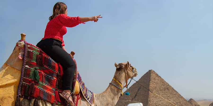Half-Day Cairo Sightseeing Tour to Pyramids of Giza & Sphinx - A 3-hour sprint from Cairo to Giza’s Big Three