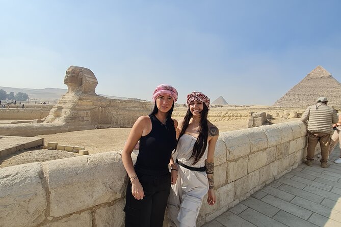 Half Day private guided tour Giza Pyramids,Sphinx,lunch,camel rid - Lunch timing: falafel that fits the half-day pace