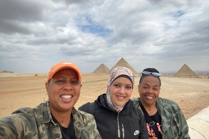 Half Day Tour Giza Pyramids &Great Sphinx with Private Tour Guide - Khafre’s pyramid and causeway: the shorter stop that hits hard