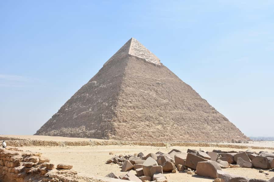 Half Day Tour to Giza Pyramids & 1-Hour Felucca Ride - Great Pyramid stop: the “wow” moment with structure