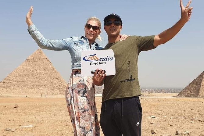 Half Day Tour to Giza Pyramids and Sphinx from Cairo - Pyramids of Giza: Khufu and Chephren, seen in the right order