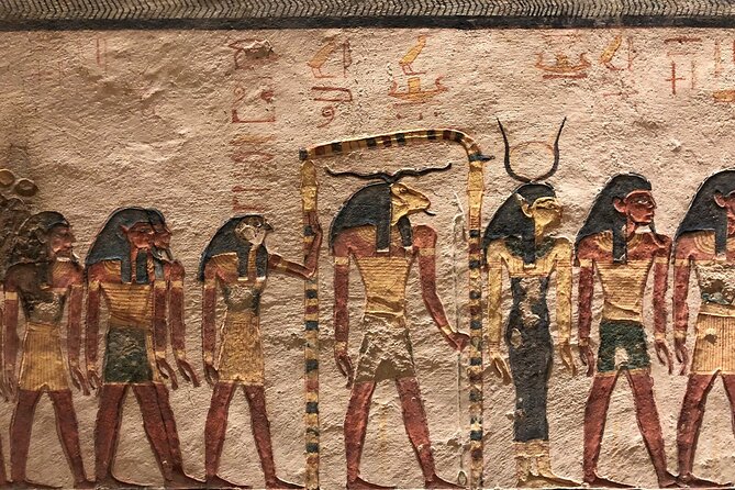 Half-Day Tour to the Valley of the Kings, Deir EL Bahari &Collosi of Memnon - Deir el Bahari and Queen Hatshepsut: why this temple story matters