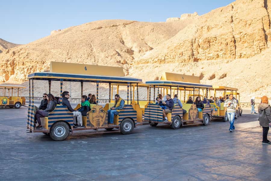 Hurghada: 2-Day Luxor Tour with Hotel, Balloon, & Boat Ride - Sunrise hot air balloon over Luxor: the view you’ll remember for years
