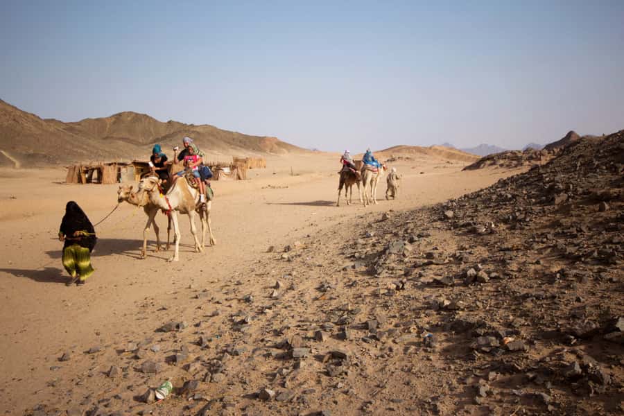 Hurghada: 6-Hour Jeep Desert Safari, Dinner, and Show - Bedouin Village Visit: Camel Ride, Local Pace, and What to Expect
