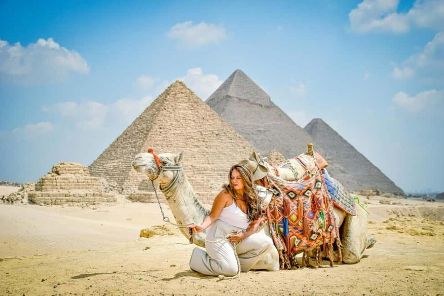 Hurghada: Cairo Pyramids, Sphinx & Egyptian Museum Day Trip - Hurghada to Giza: the early-morning van ride that actually works