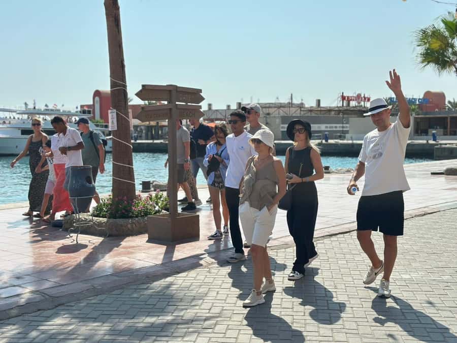 Hurghada: City Guided Tour with Local Market Stop - The Church of Santa Maria: a quieter counterpoint to the mosque