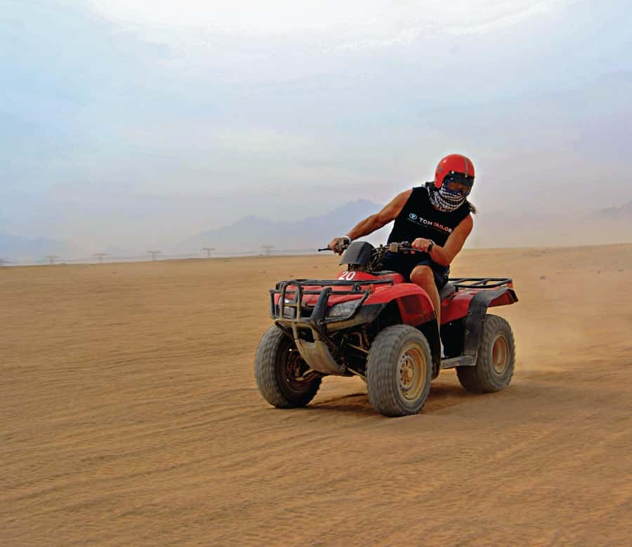 Hurghada: Desert Quad, Bedouin Village, and Camel Ride Tour - Getting from Hurghada 2 to the desert start: pickup and first impressions