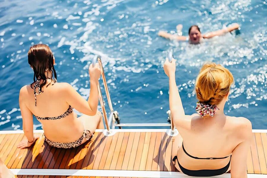 Hurghada: Dolphin Cruise with Snorkeling & Buffet Lunch - What to Bring for a Smooth Day at Sea