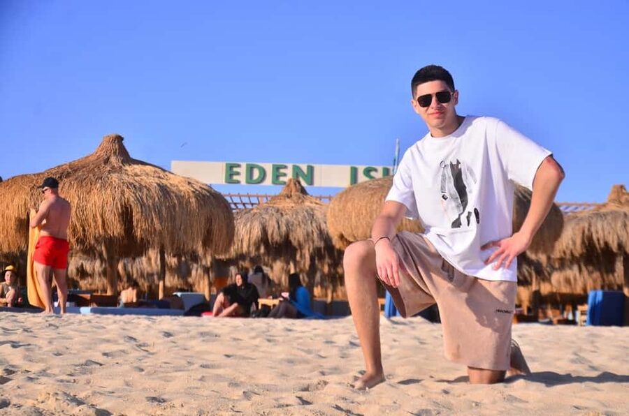 Hurghada: Eden Island Day Trip with Water Sports and Lunch - Getting there, the transfers and boat ride reality check