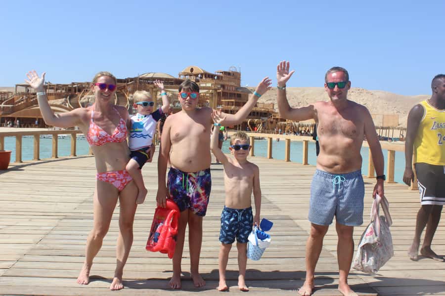 Hurghada: Elegance Yacht Cruise To Orange & Magawish island - Magawish Island: another hour to swim and snorkel