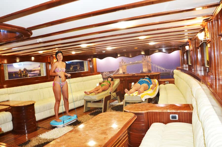 Hurghada: Elite vip snorkeling cruise with BBQ buffet lunch - Practical Tips Before You Go: Make It Smooth