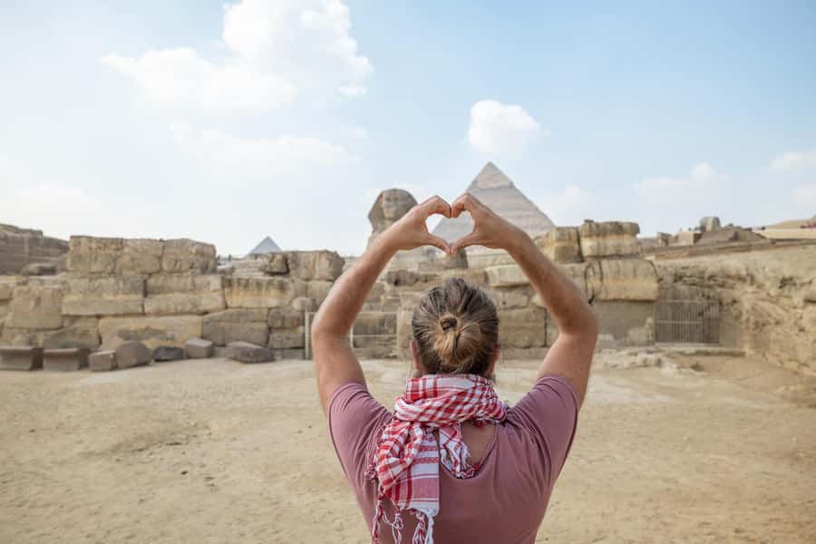 Hurghada: Full-Day Trip to Cairo by Plane - Khan el-Khalili market: shopping time, sales pressure, and how to handle it