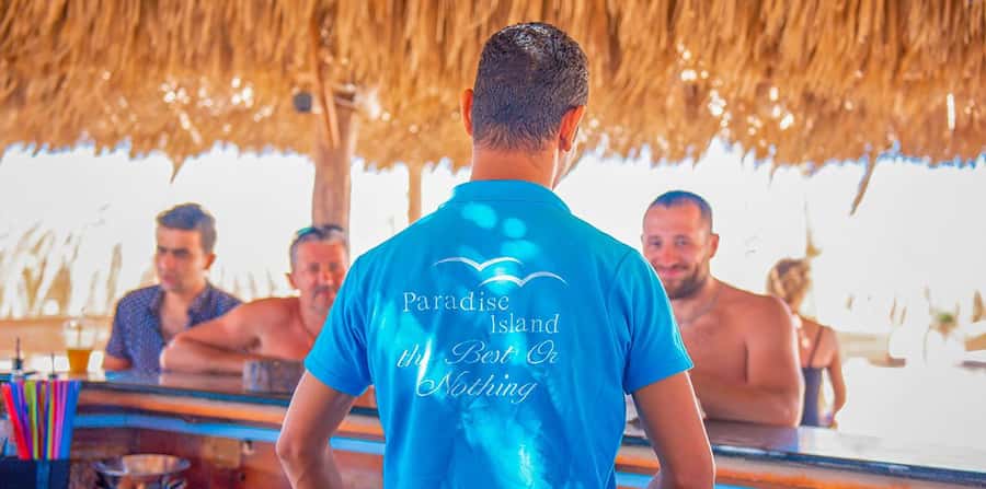 Hurghada: Giftun Islands with Snorkeling & Semi-Submarine - Semi-submarine option: Red Sea viewing without the saltwater commitment