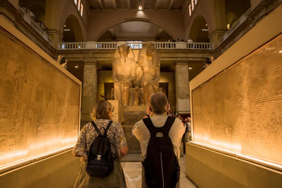 Hurghada: Giza Pyramids, Sphinx, Museum & Old Souq Day Trip - What’s included, what’s not, and what to bring