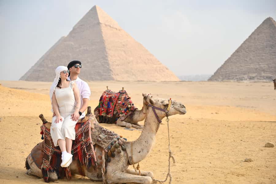 Hurghada: Giza Pyramids, Sphinx, Museum & Old Souq Day Trip - The long Hurghada to Cairo drive, and how to survive it