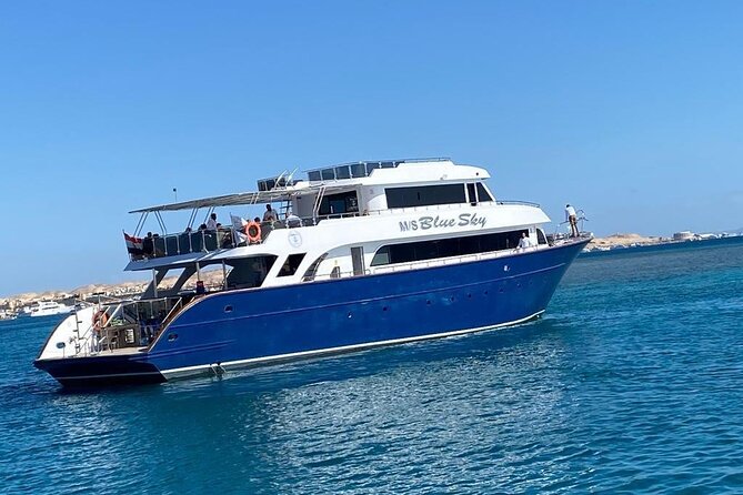 Hurghada: Luxury Cruise to Orange Bay & Hula Hula Island. - Luxury Boat Comfort, Buffet Lunch, and Drinks on Board
