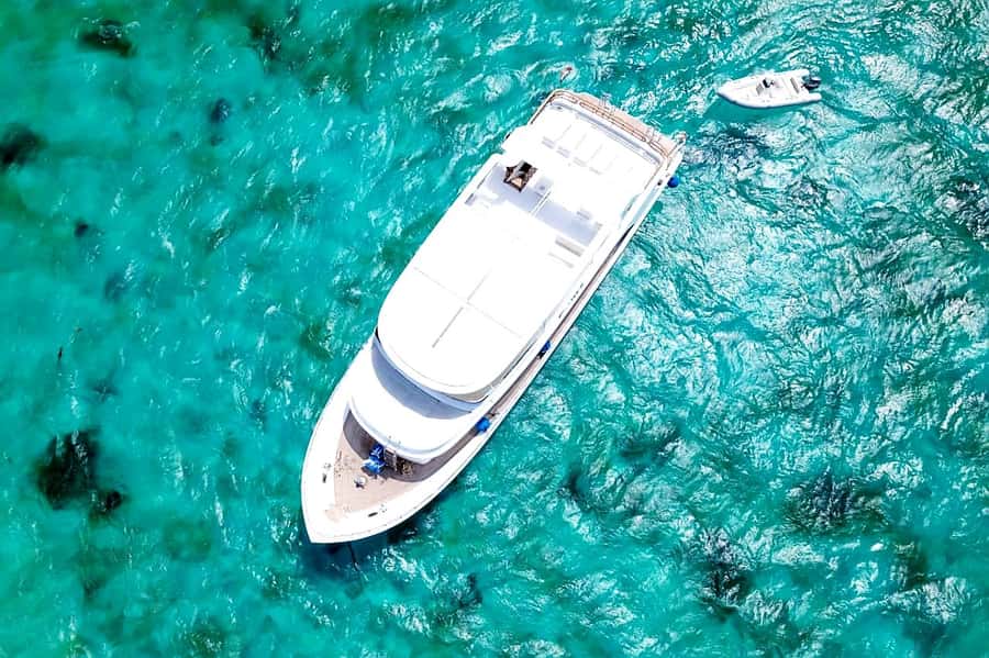 Hurghada: Luxury Orange Bay w/Snorkeling, Massage and Diving - The Red Sea cruise to Giftun: why that travel time matters