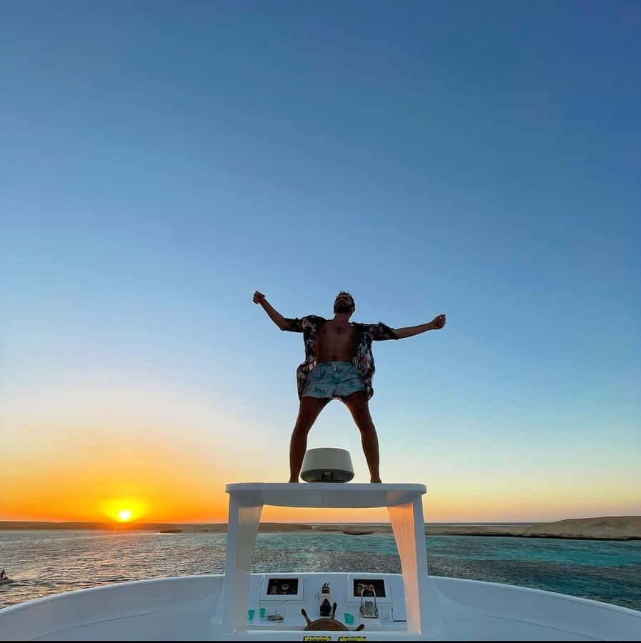 Hurghada: Luxury Yacht Trip with Personal Crew and Chef - Sunset Time: Floating Beds, Calm Water, and That Slow Glow