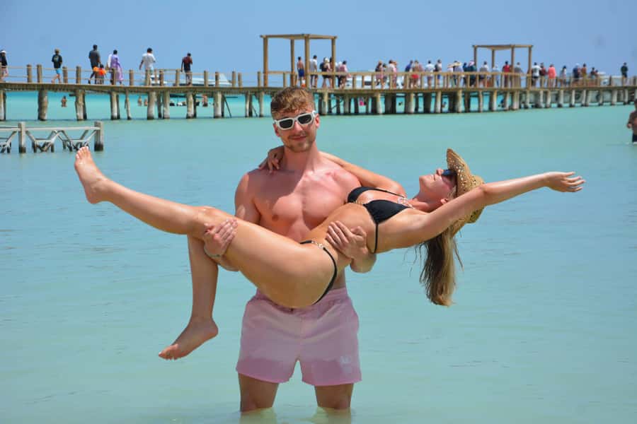 Hurghada: Orange Bay Island Boat Trip w/ Breakfast and Lunch - Orange Bay Island: 2 Hours of Beach Time, Sun, and Cash
