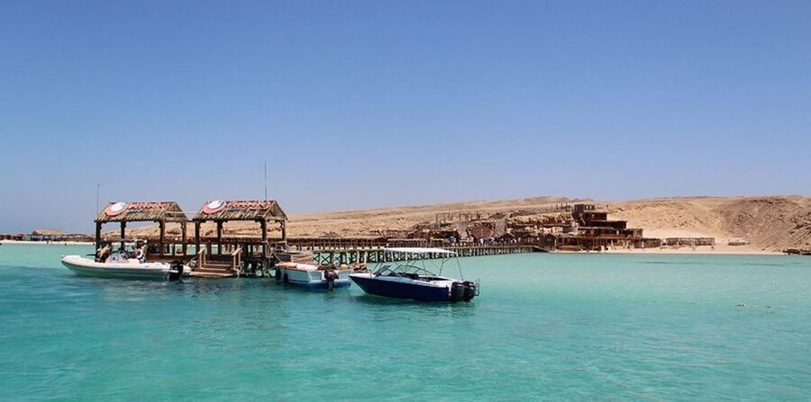 Hurghada: Orange Bay Island Vibes With Snorkeling and Lunch - Snorkeling stops and the onboard diver: how to get better results in less time