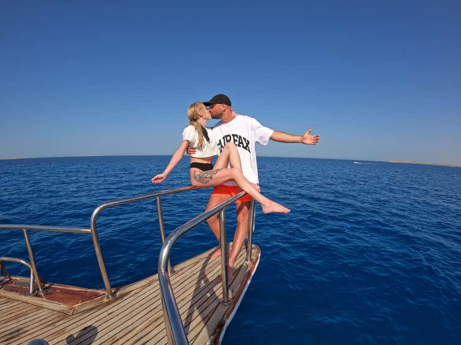 Hurghada: Orange Bay Island with breakfast, lunch & watersports - Orange Bay Island time: 2 hours to relax and recharge