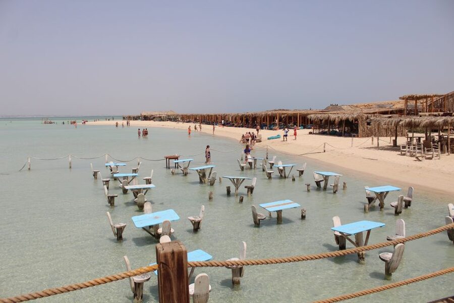 Hurghada: Orange Bay Snorkeling with Lunch & Optional Diving - Optional Scuba Add-on and Who Should Consider It