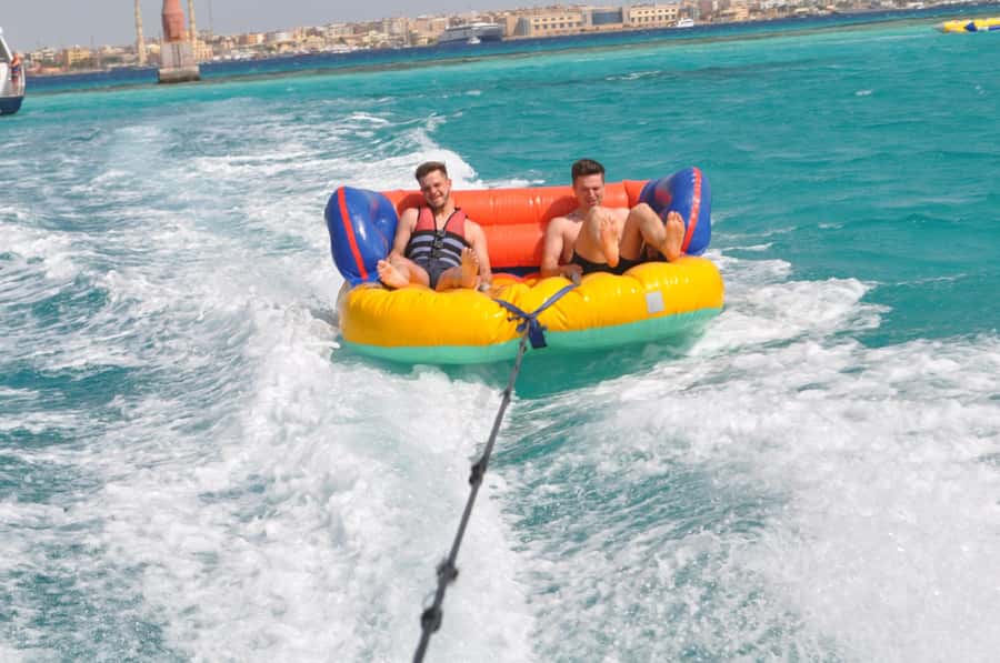 Hurghada: Orange & Giftun Island Cruise with Massage & Lunch - The Boat Experience: Comfort, Drinks, and Staying Relaxed