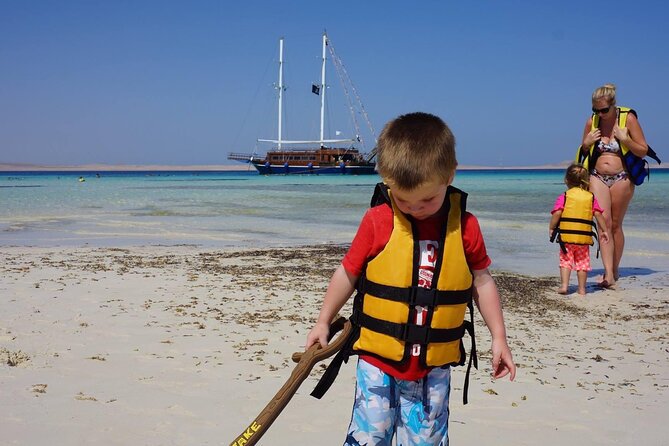 Hurghada Pirates sailing boat to Orange bay & Buffet Lunch - Who Should Book This Pirates Cruise, and Who Might Not