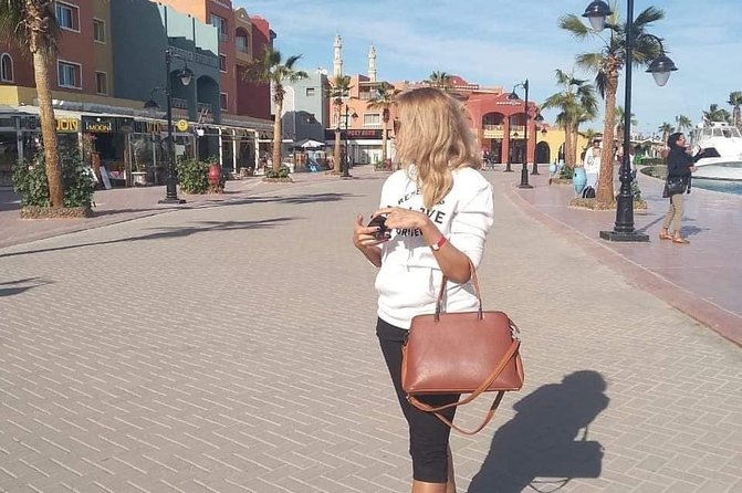 Hurghada Private Guided City Tour with Shopping - Fish Market and Fishermen: Watching Real Work