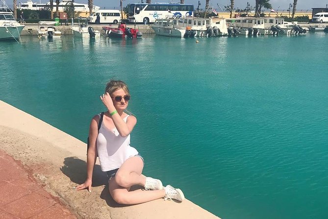 Hurghada Private Guided City Tour with Shopping - Downtown Bazaars and Shopping Without Losing Your Time