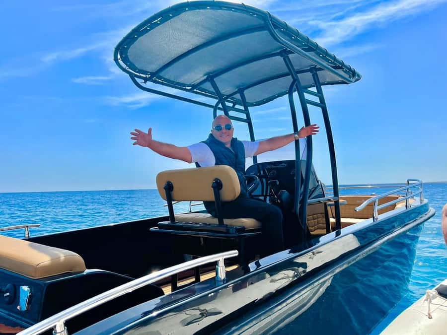 Hurghada: Private Speedboat to Orange Bay and White Island - Getting to the Marina: Pickup Rules You Should Actually Follow
