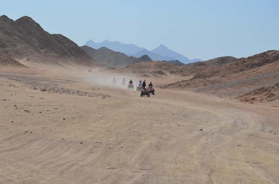Hurghada: Red Sea Desert Quad Biking Tour & Sand Mountain - Tea breaks and guide stories: the part you should not skip