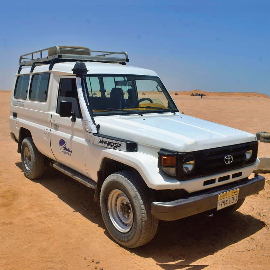 Hurghada: Safari Jeep, Quad, Buggy, Camel Ride & BBQ Dinner - Quad bike time in the Sahara: adrenaline with rules