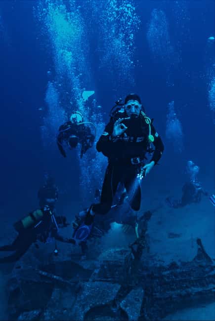 Hurghada: Scuba Diving for Beginners & Certified Divers - What to bring so you stay comfortable in sun, wind, and salt