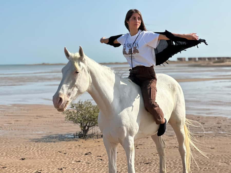 Hurghada: Sea & Desert Horse Riding tour/w Swimming&Transfer - Price and Value Around $17: What You Really Get