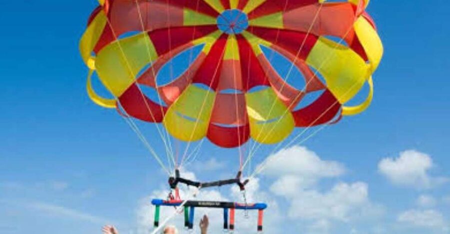 Hurghada: Speedboat Parasailing Adventures & Hotel Pick up - First Minutes: Hotel Pickup and the Red Sea Harbor Flow