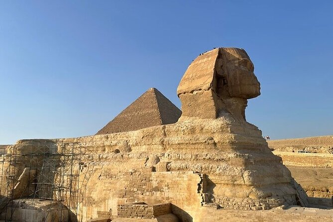 Hurghada to Cairo Giza Pyramids day trip by minivan small group - Egyptian Museum in Cairo: the Tutankhamun gold death mask is the anchor