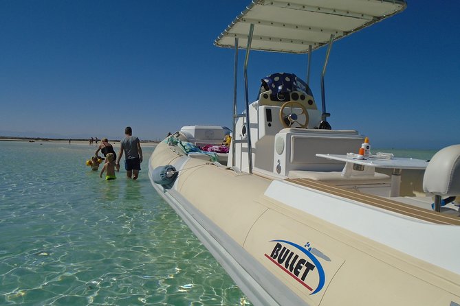 Islands & Snorkeling Private Tour in Hurghada - On-board included extras that actually help