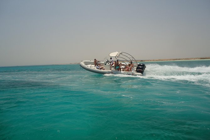 Islands & Snorkeling Private Tour in Hurghada - Giftun Island plus Abu Minqar: mangroves, sand, and coral time