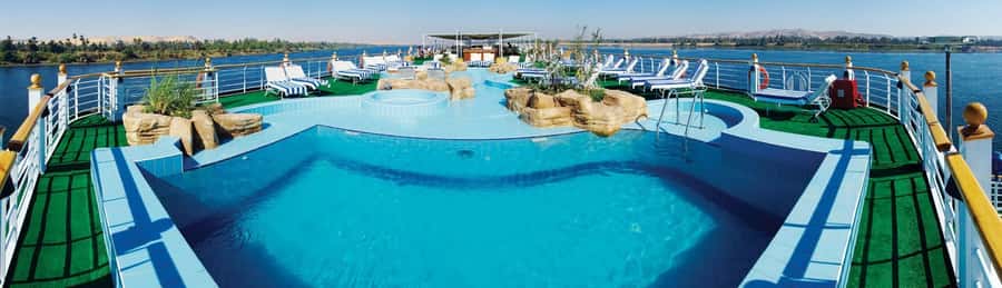Luxor: 4 Days Nile Cruise with Guided Tours & Abu Simbel - Abu Simbel at 4:15 AM, the wow factor and the grind