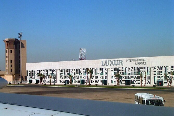 Luxor Airport Transfer to Hotel - A comfortable car beats the airport chaos