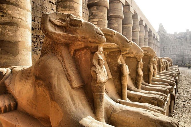 Luxor Day Tour visit East and West Nile Banks - Valley of the Kings: your 2-hour shot at the tombs