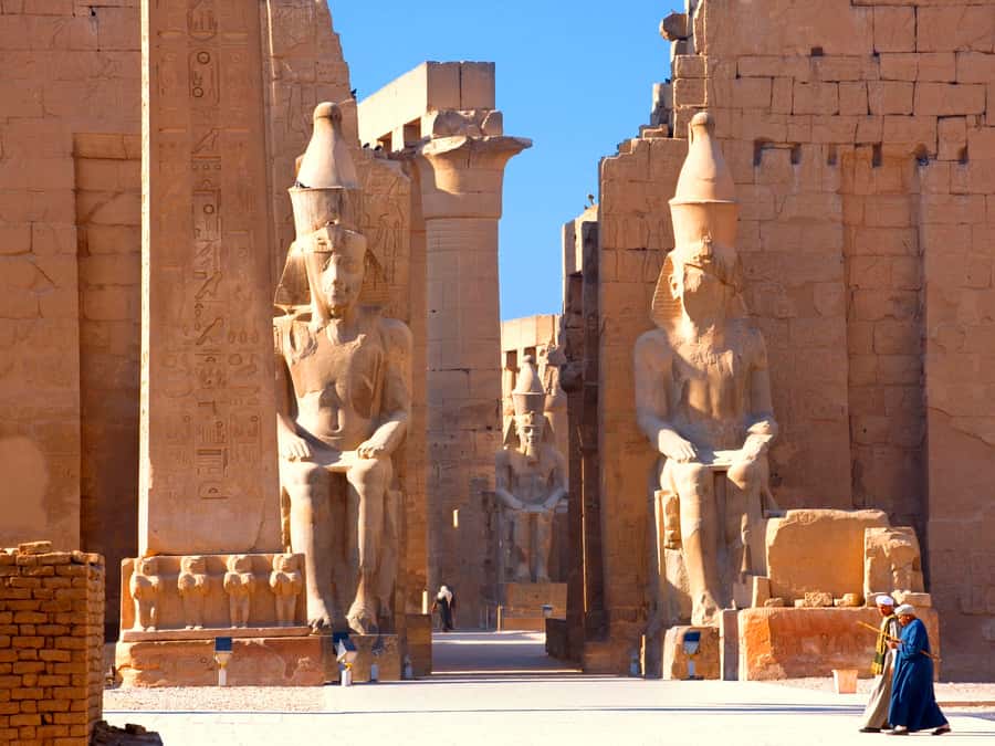 Luxor: East and West Bank Private Full-Day Tour - Valley of the Kings: guided tomb viewing without the guesswork