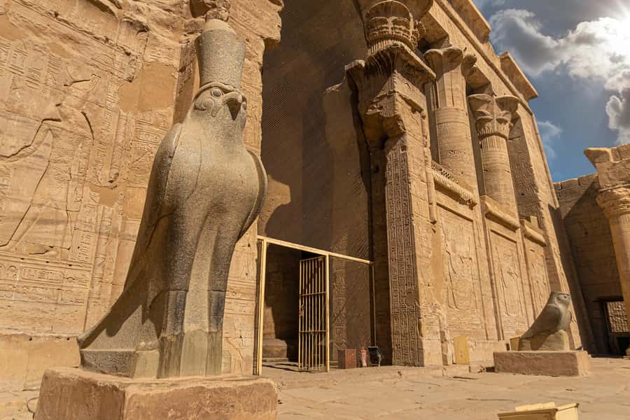 Luxor: Edfu, Kom Ombo, Abu Simbel Private Tour & Entry Fees - Edfu Temple of Horus: why the roof matters and what to look for